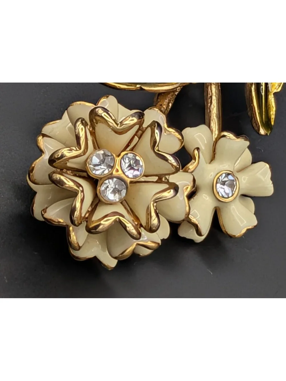 Vintage Monet Cream Enamel Flower Brooch Pin Gold Tone Rhinestone Floral Stem